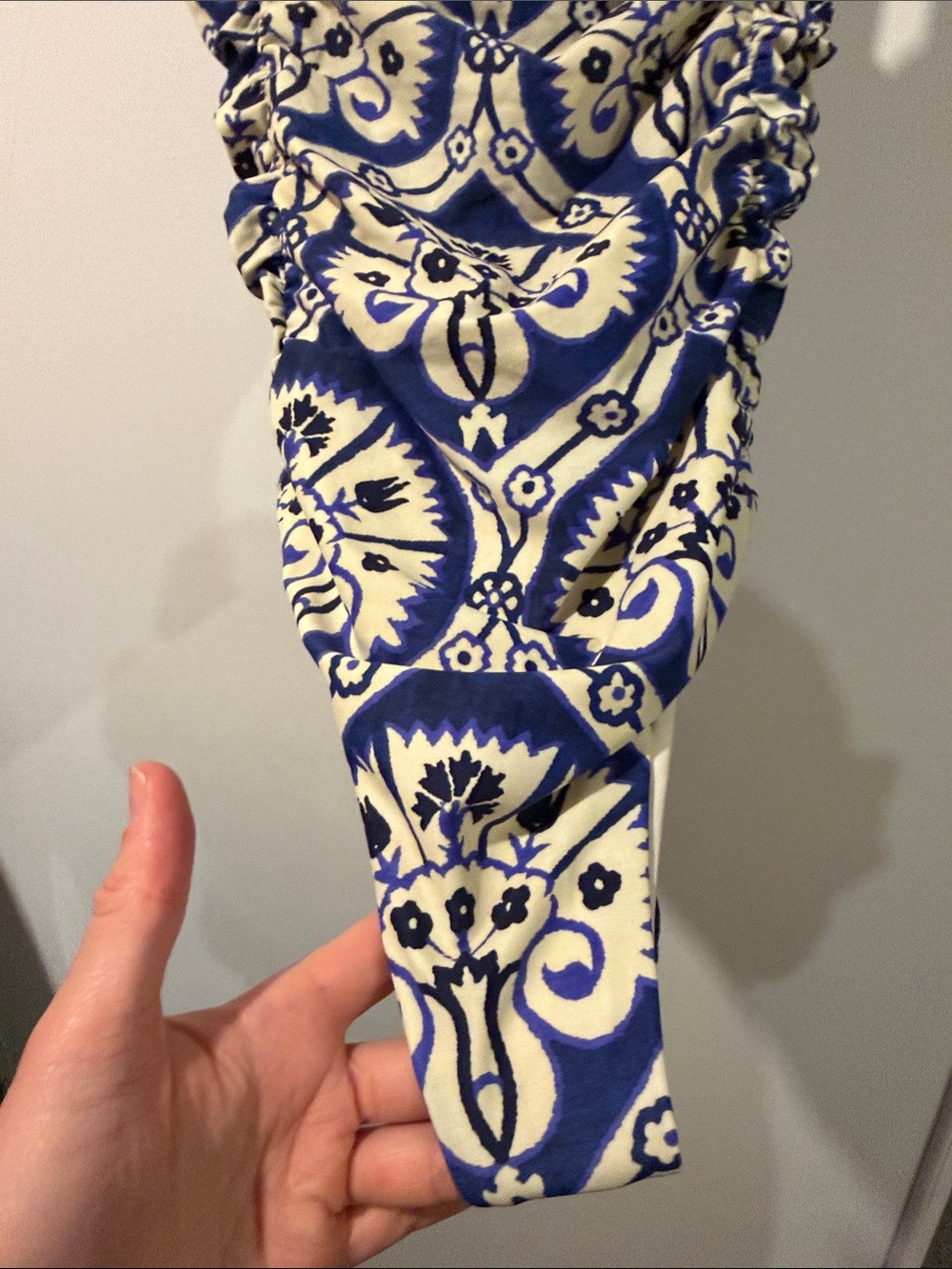 Johanna Ortiz Blue and Cream Patterned Tie-Shoulder One-Piece Swimsuit sz Large - Picture 7 of 11